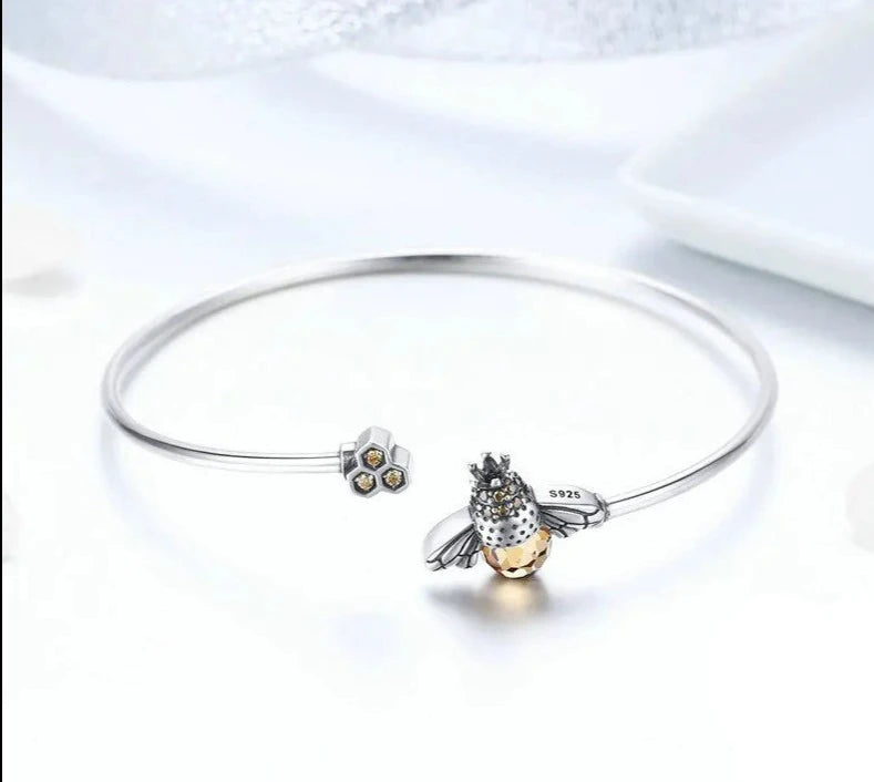 Bee Glitter