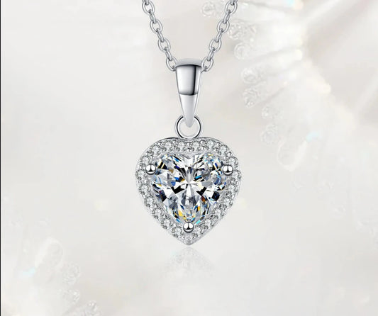 Heart Cut Moissanite