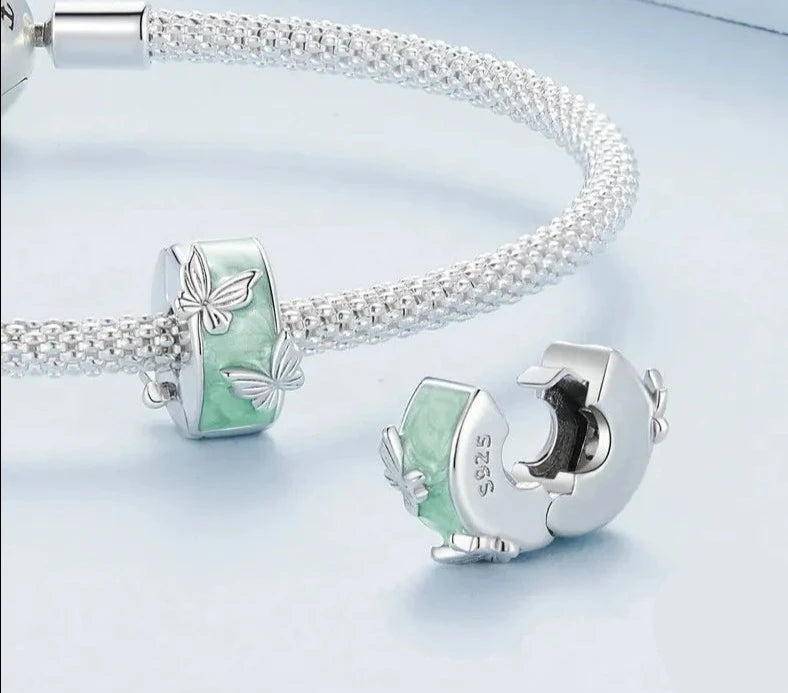 The Clip Charm