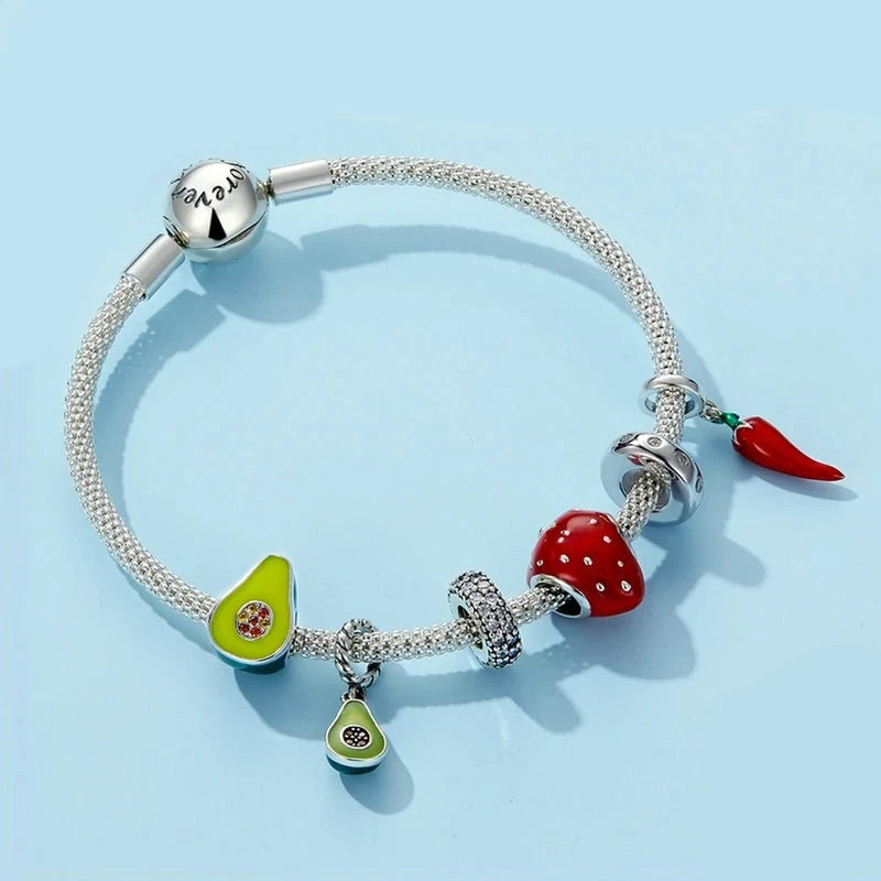 The Color Full Charm